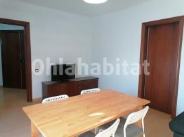 Piso, 88 m², cerca de bus y tren