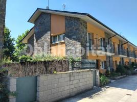 Casa (unifamiliar adosada), 240 m², seminuevo