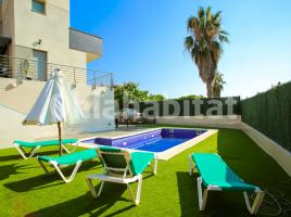 For rent Houses (detached house), 356 m², almost new