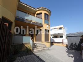  (unifamiliar adossada), 150 m², presque neuf, Calle Llastres