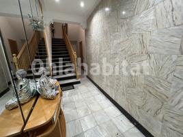 Houses (terraced house), 325 m², Calle Rosselló