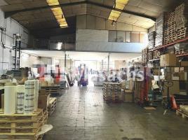 Nave industrial, 670 m², Zona