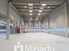 Nave industrial, 2500 m², Zona
