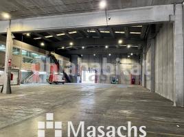 For rent industrial, 2563 m², Zona