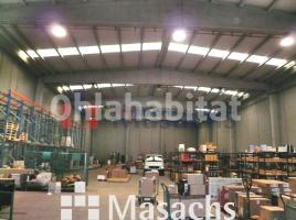 Nau industrial, 2110 m², Zona