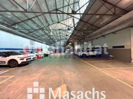 , 2300 m², Zona