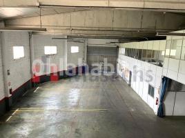For rent industrial, 700 m², Zona