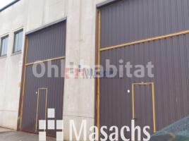 Louer , 500 m², Zona