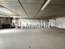 Nau industrial, 650 m², Zona