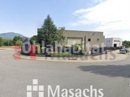 Nave industrial, 4270 m², Zona