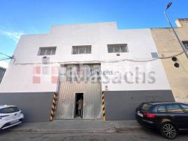 , 1800 m², Zona