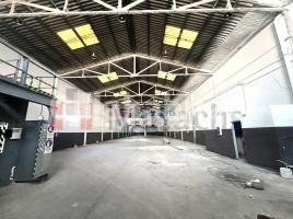 , 1800 m², Zona
