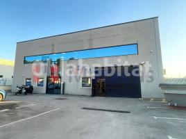 For rent industrial, 1114 m², Zona