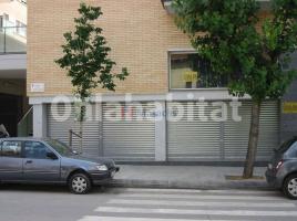 Business premises, 400 m², Zona