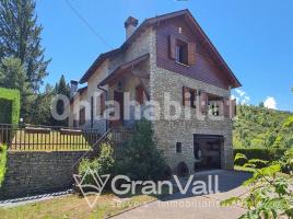  (unifamiliar aïllada), 420 m², près de bus et de train