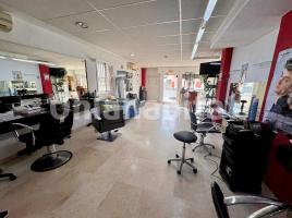 Altres, 83 m², prop de bus i tren