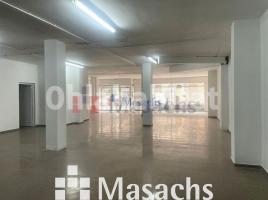 Lloguer local comercial, 300 m², Zona