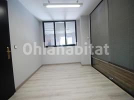 Lloguer local comercial, 56 m², La Salut