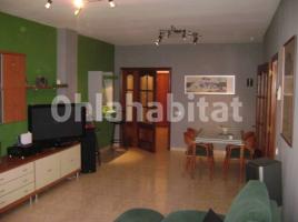 Flat, 112 m², near bus and train,  (Les Roquetes) 