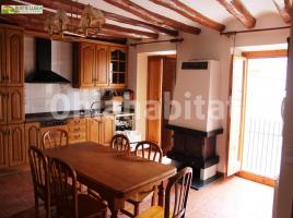 Alquiler Casa (unifamiliar adosada), 198 m², cerca de bus y tren