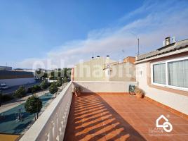 Piso, 102 m², cerca de bus y tren