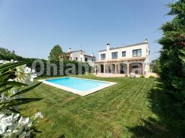 Casa (unifamiliar aïllada), 312 m², prop de bus i tren, seminou