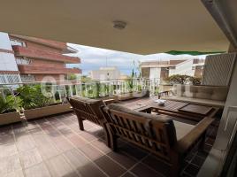 Piso, 168 m², cerca de bus y tren