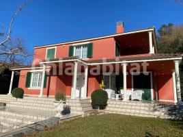 Casa (unifamiliar aislada), 478 m², cerca de bus y tren