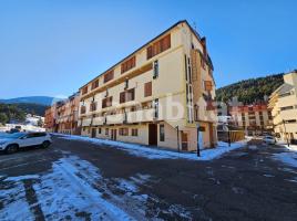 Apartament, 76.40 m², près de bus et de train