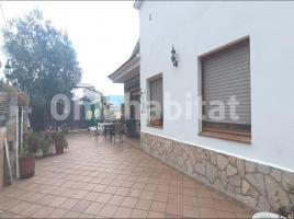 Houses (detached house), 207 m², near bus and train, La Batlloria
