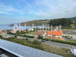 Casa (unifamiliar aislada), 240 m², cerca de bus y tren, seminuevo