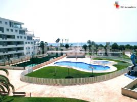 For rent apartament, 91 m², near bus and train, almost new