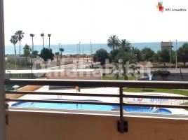 For rent apartament, 91 m², near bus and train, almost new