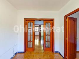Piso, 65 m², cerca bus y metro