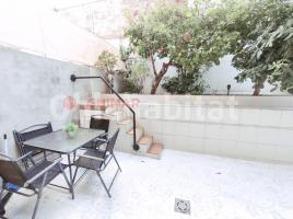 Flat, 63 m², near bus and train