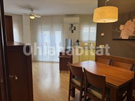 Flat, 46 m², almost new