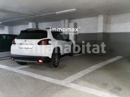 Louer , 10 m², Zona
