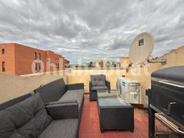 Duplex, 120 m², near bus and train