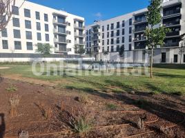 Alquiler piso, 95 m², cerca de bus y tren, seminuevo