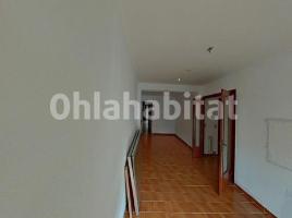 Piso, 110 m², cerca de bus y tren, Calle de Sant Cugat