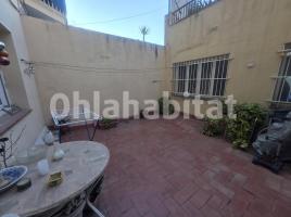 Piso, 110 m², cerca de bus y tren