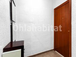 Flat, 69 m², near bus and train