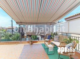 Houses (detached house), 226 m², Zona