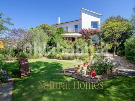 Louer  (xalet / torre), 213 m²