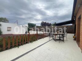 Casa (unifamiliar adosada), 168 m², cerca de bus y tren, seminuevo