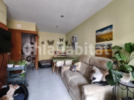 Flat, 62 m², near bus and train