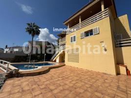 Casa (unifamiliar aïllada), 265 m², Zona