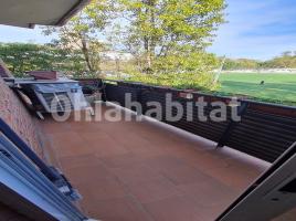 Piso, 87 m², cerca de bus y tren