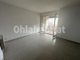 Dúplex, 101 m², près de bus et de train, Calle dels Capellans