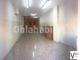 Local comercial, 75 m², prop de bus i tren, seminou